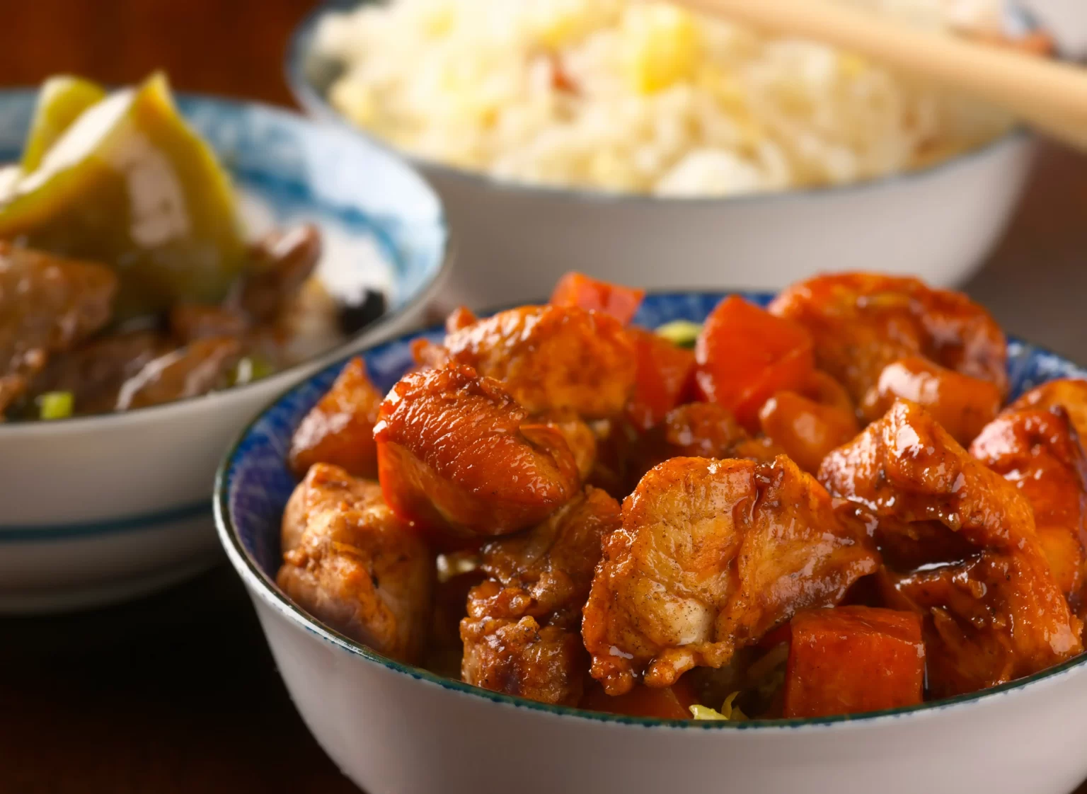 Frango ao Molho Árabe com Tomate
